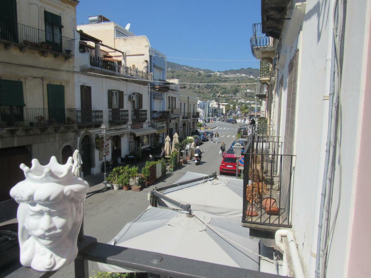 Polpo E Polpessa Casa Vacanze Lipari  Eksteriør bilde