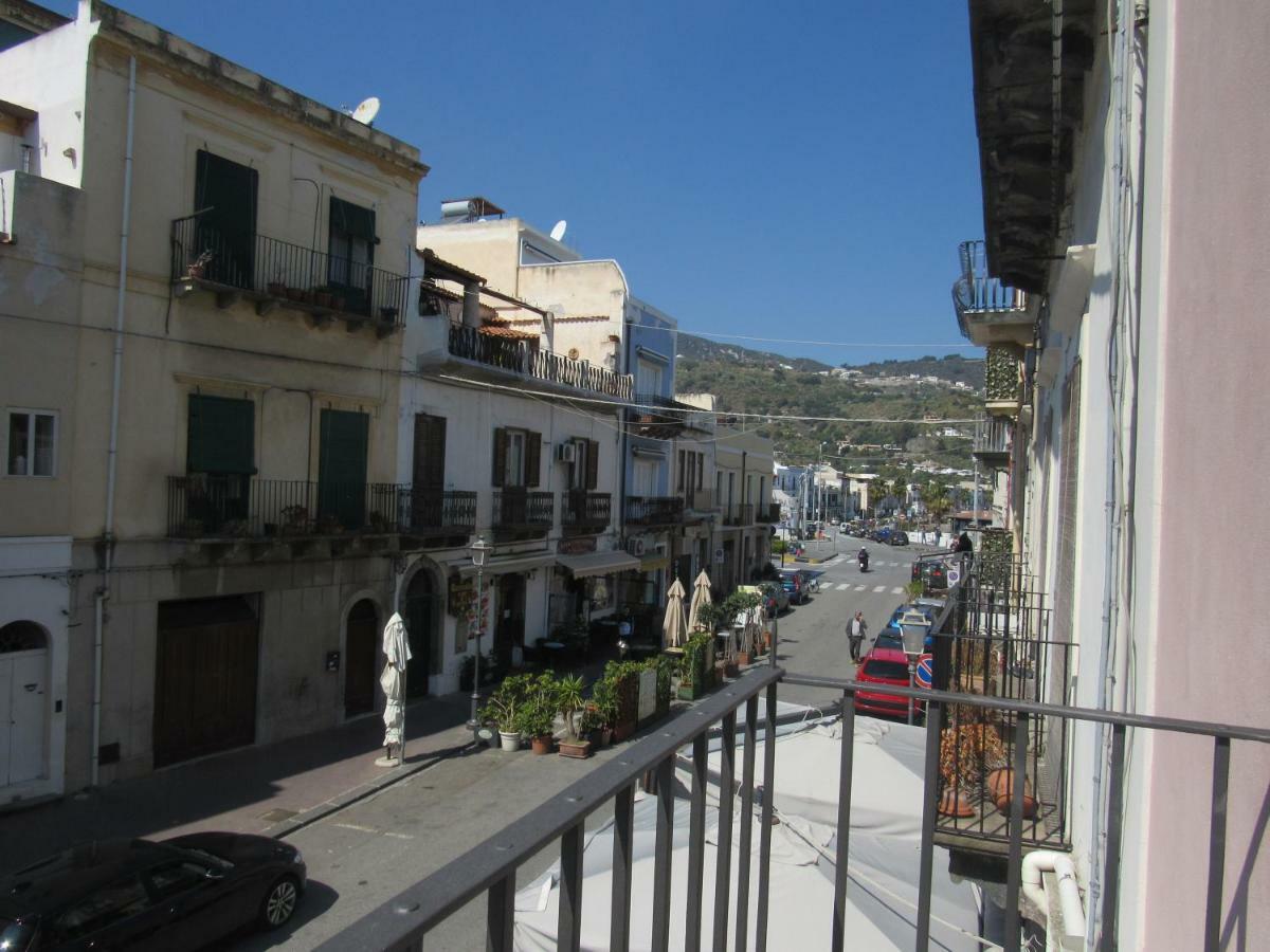 Polpo E Polpessa Casa Vacanze Lipari  Eksteriør bilde